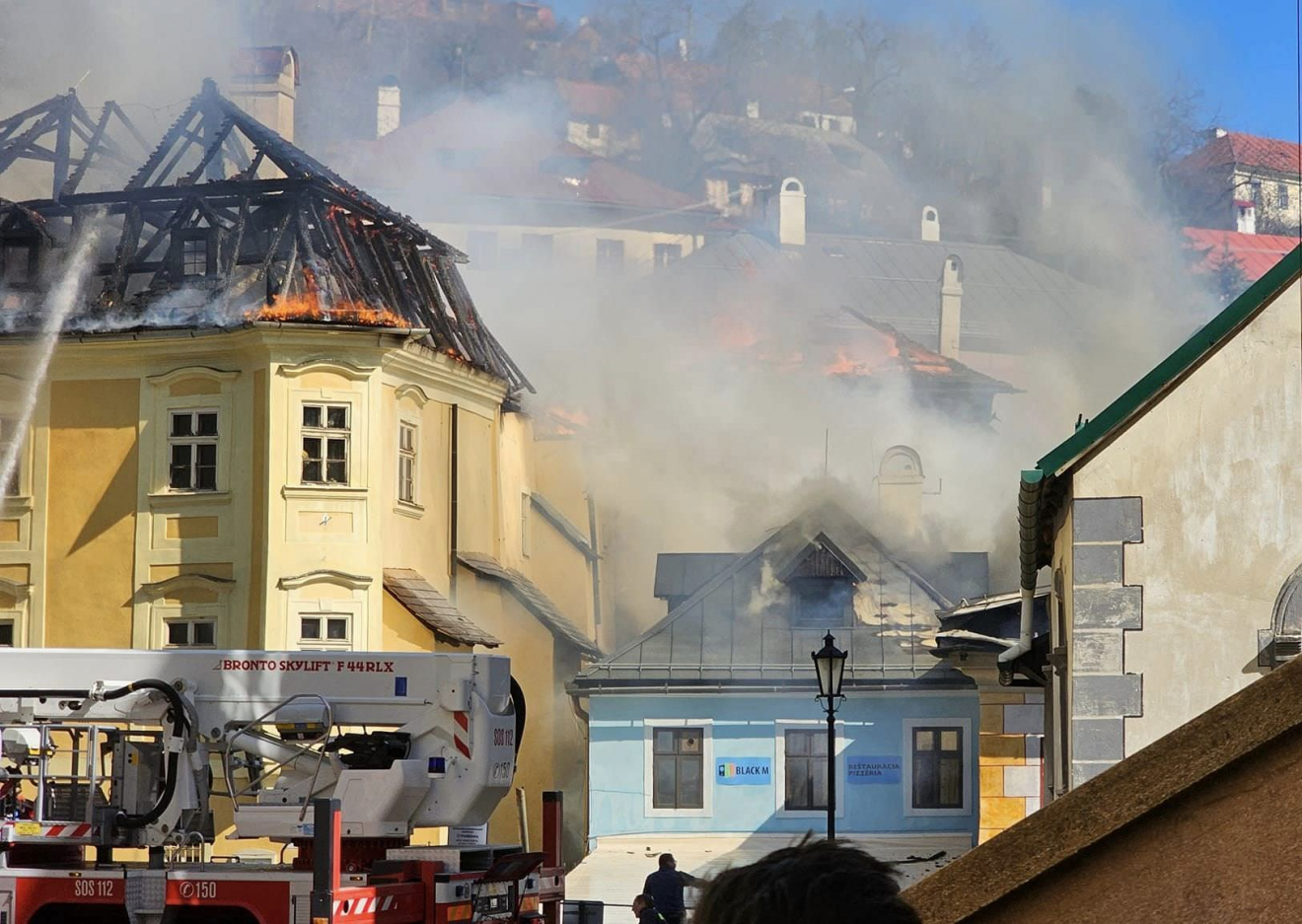 Pošite nám vaše fotografie z požiaru v Štiavnici