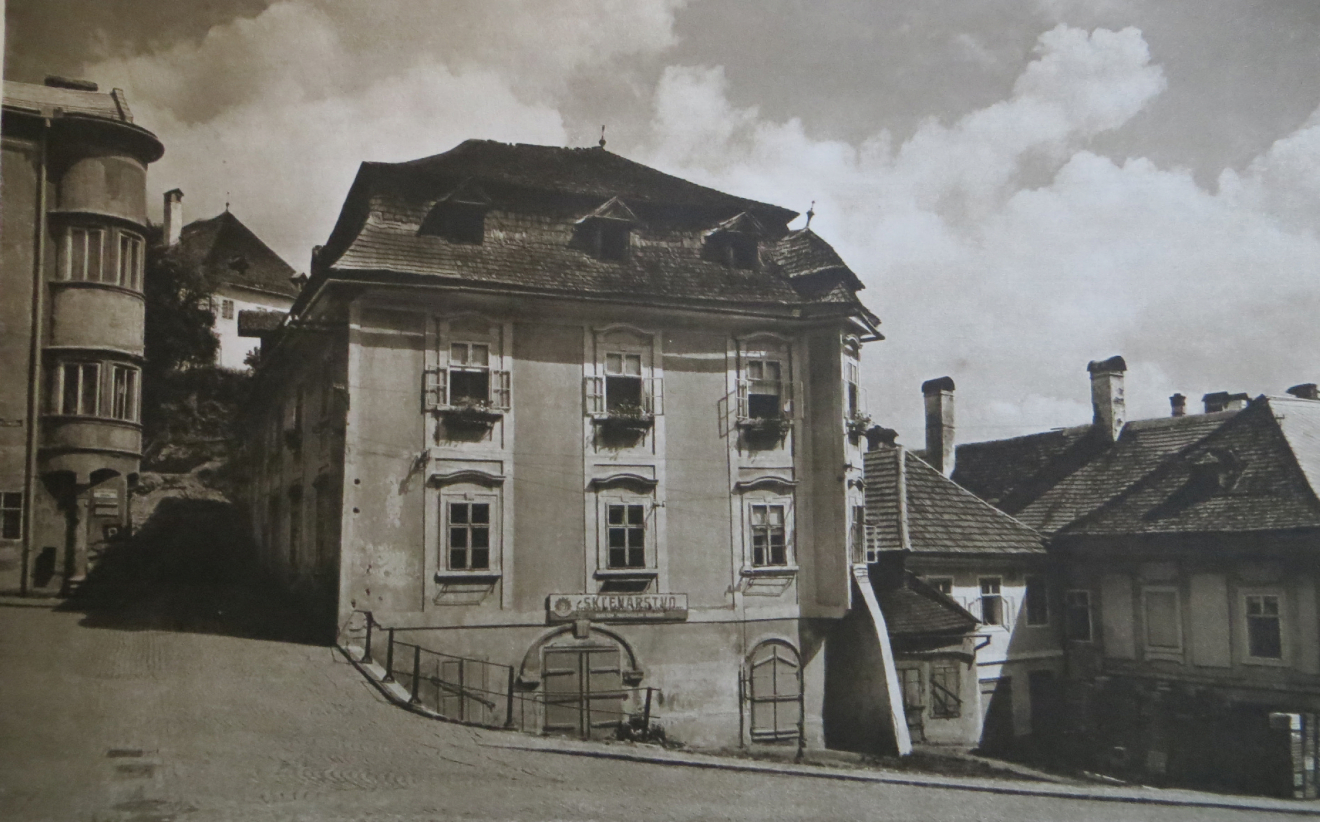 Fenomén: Manzardová strecha