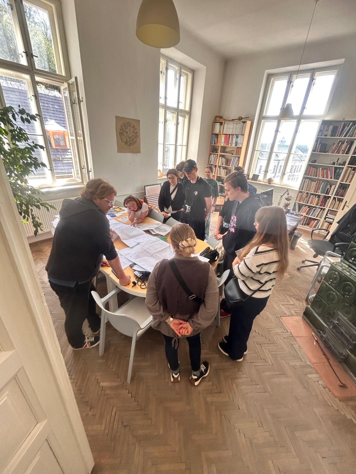 Exkurzia študentov v Centrálke a  na Kresplaci --