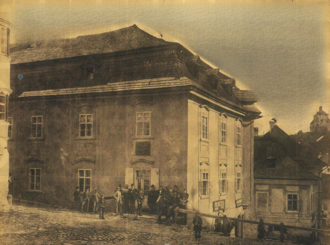Objav doposiaľ najstaršej fotografie Szitnyaovského domu