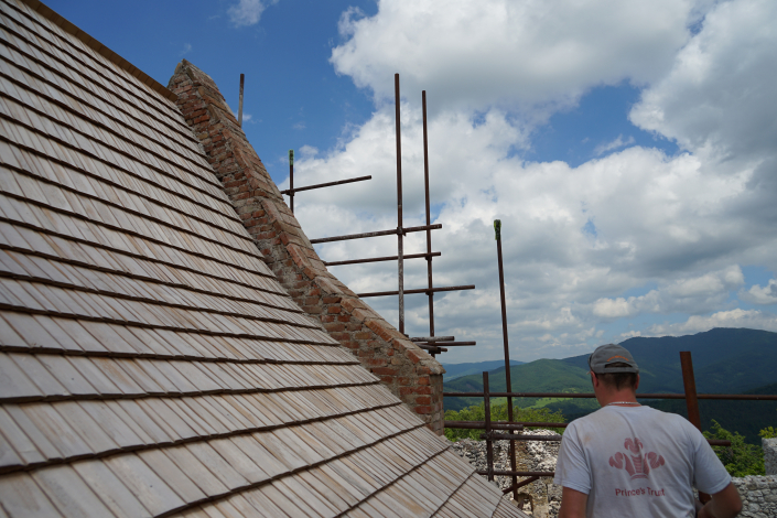 01 – 019-06-06 Uhrovec KD na stit a ine DSC00732
