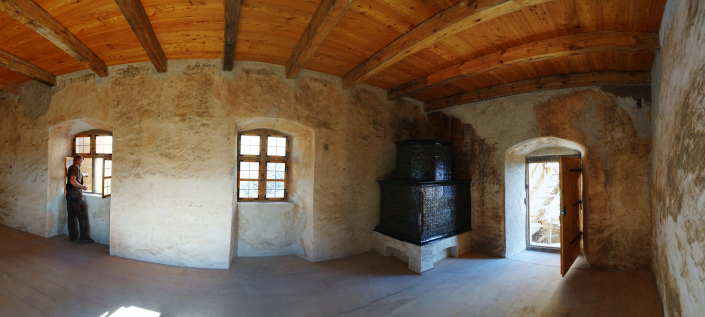 yyy 2020-07-02 07-54-54 Hrad Uhrovec DH PEC hotovo_orez – small